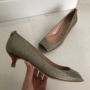 Stuart Weitzman Wooden Heel Peep Toe Heels and Bag